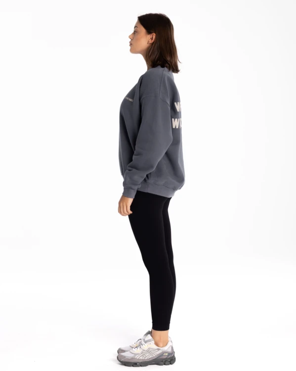 Crewneck Frost Gray 2.jpg