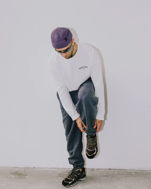 Frost Gray 3.jpg