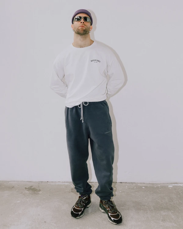 Frost Gray 1.jpg