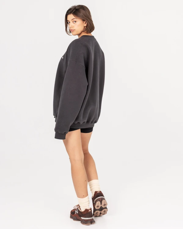 Crewneck_6.jpg