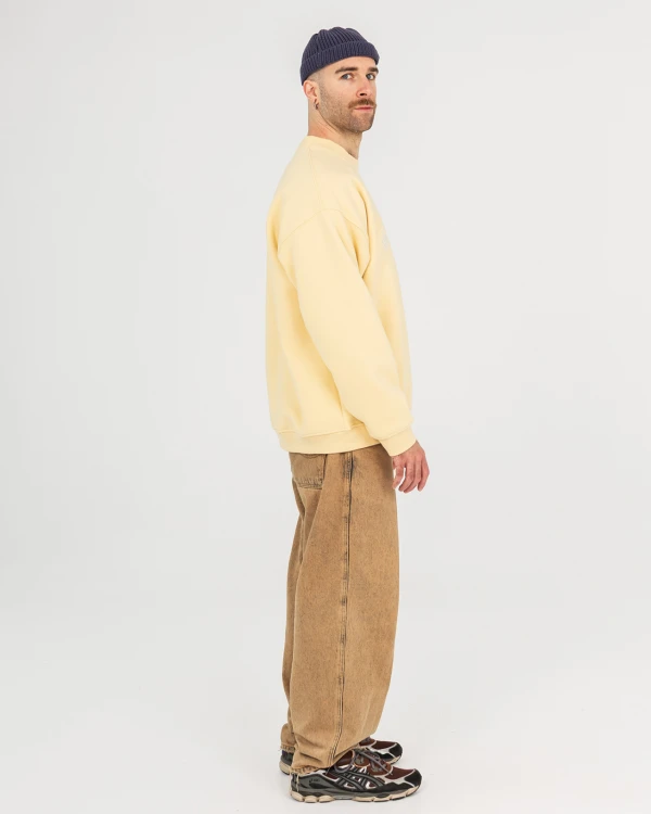 Crewneck_4.jpg