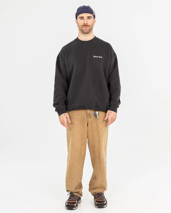 Crewneck_5.jpg